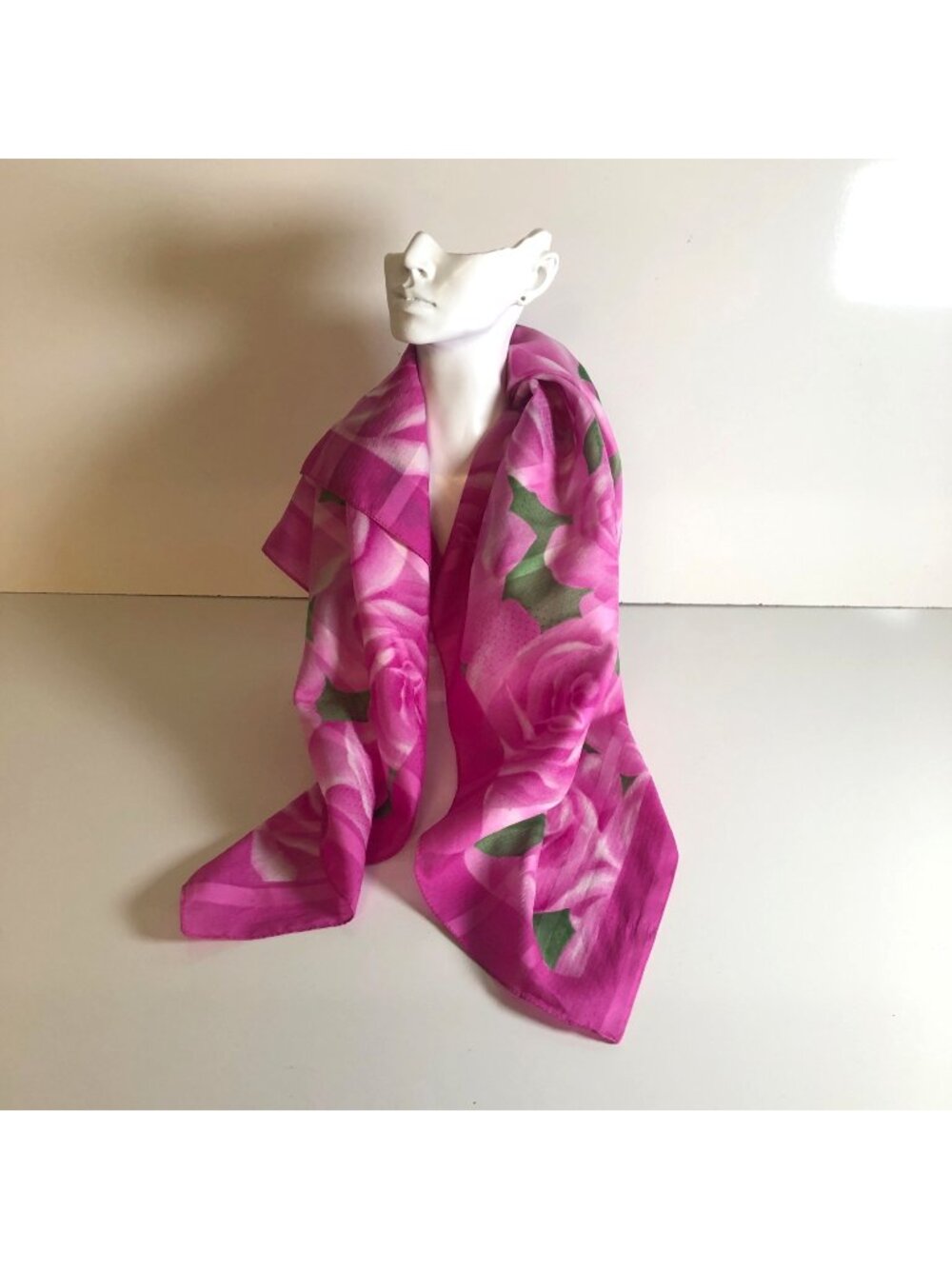 Liz Sinclair Pink Rose Floral Scarf Made In Italy Framed Edge Square 30x30